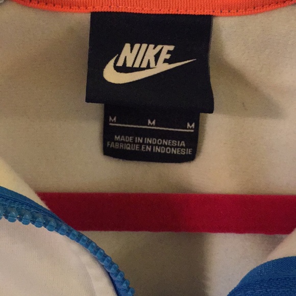 Jacket - Picture 2 of 4